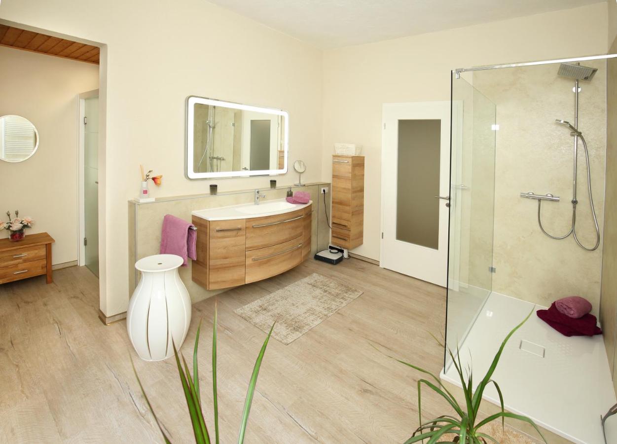 סייסן Ferienwohnung Am Schildautal-Mit Gartenlounge & Wlan מראה חיצוני תמונה
